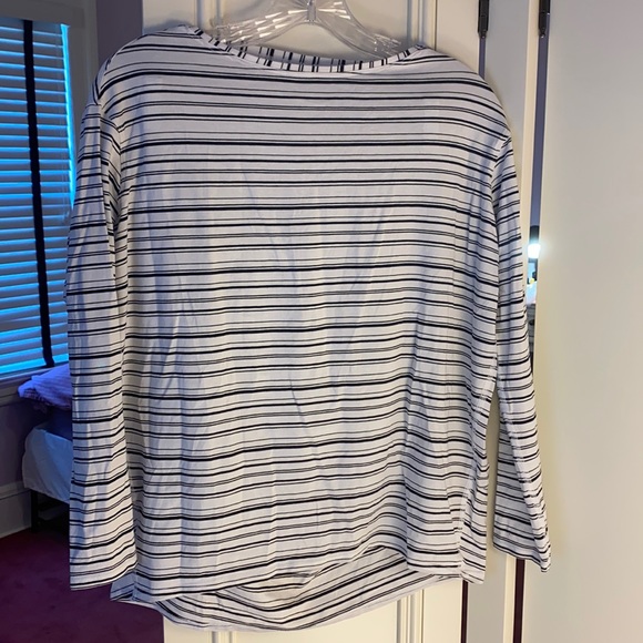 Lululemon long sleeve shirt - Picture 1 of 4